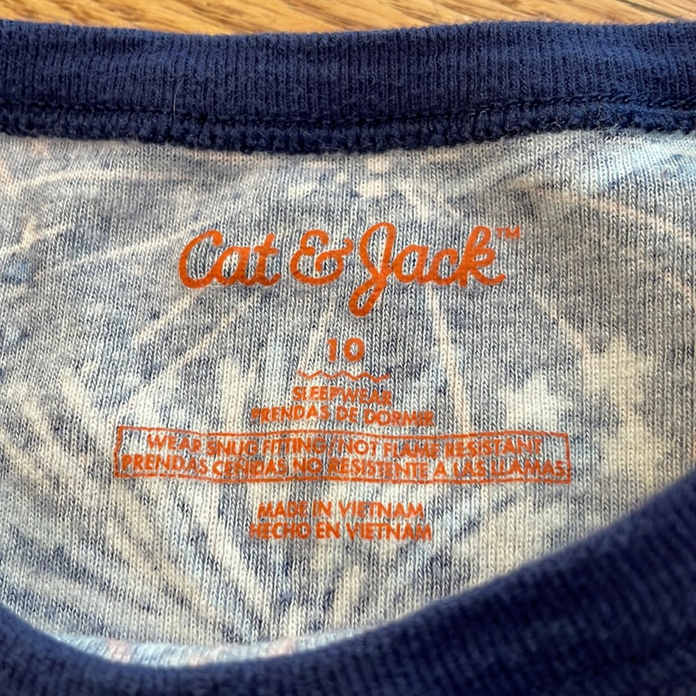 Cat & Jack fireworks pajama set size 10 - Picture 3 of 3